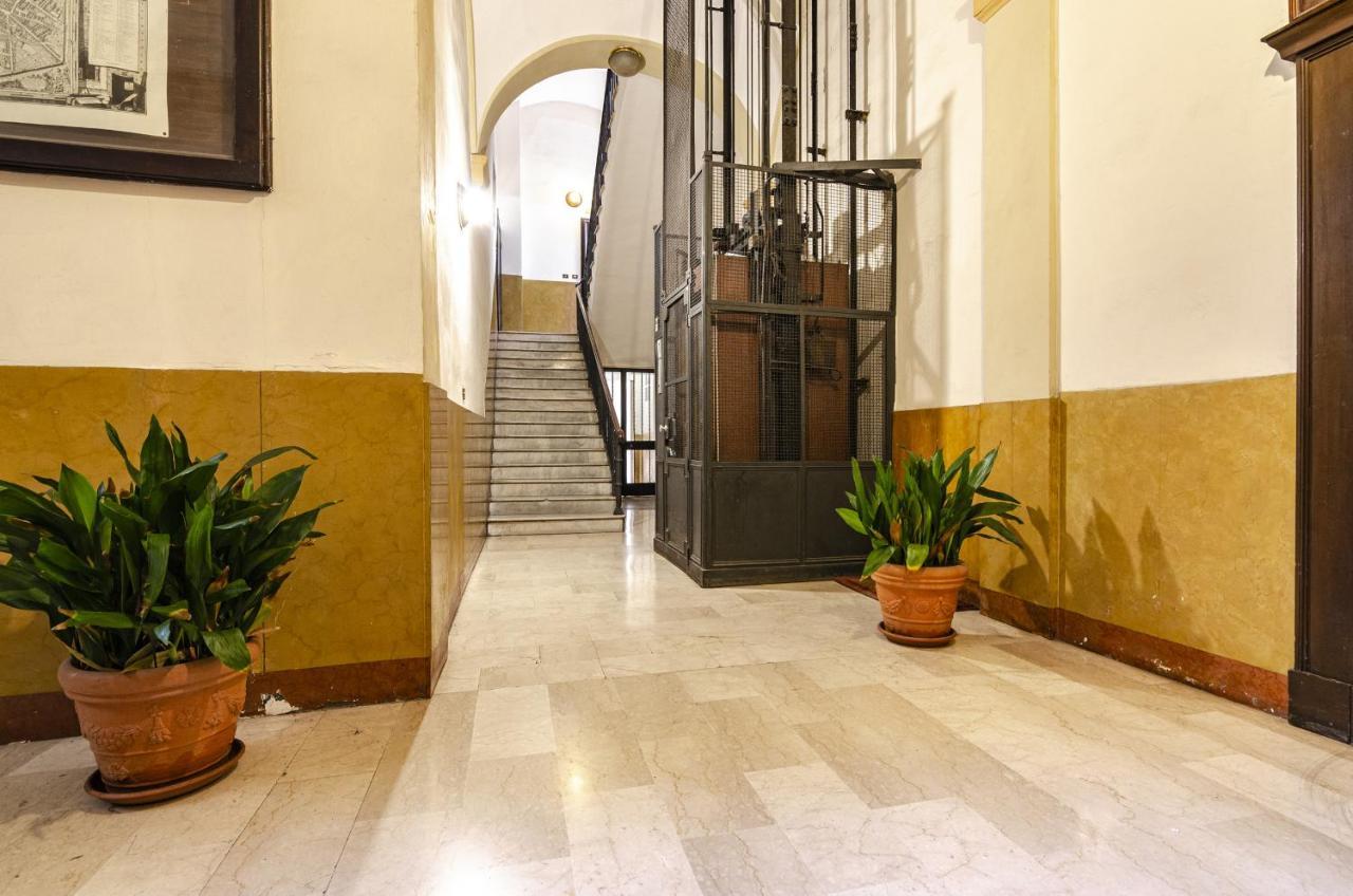 Studio Nel Cuore Della Citta' By Wonderful Italy Bolonha Exterior foto